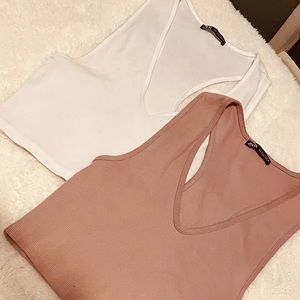 ZARA Set of 2 Womens Cropped Racerback Tanks, size large